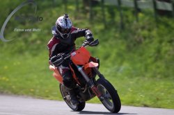 Fotos-Supermoto-IDM-Training-Bilstaim-Bike-X-Press-17-04-2011-300